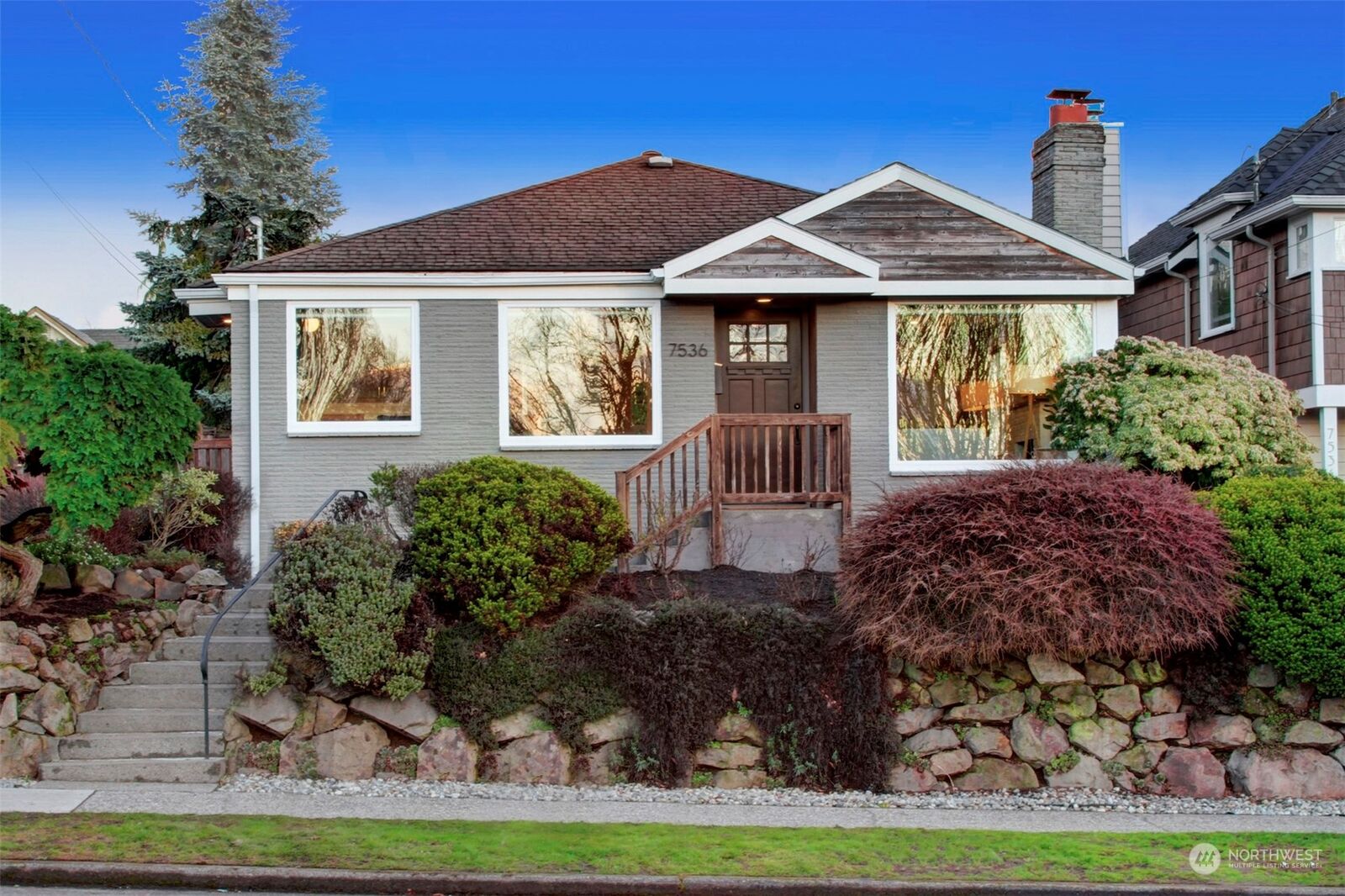 Property Photo: 7536 28th Avenue NW WA 98117