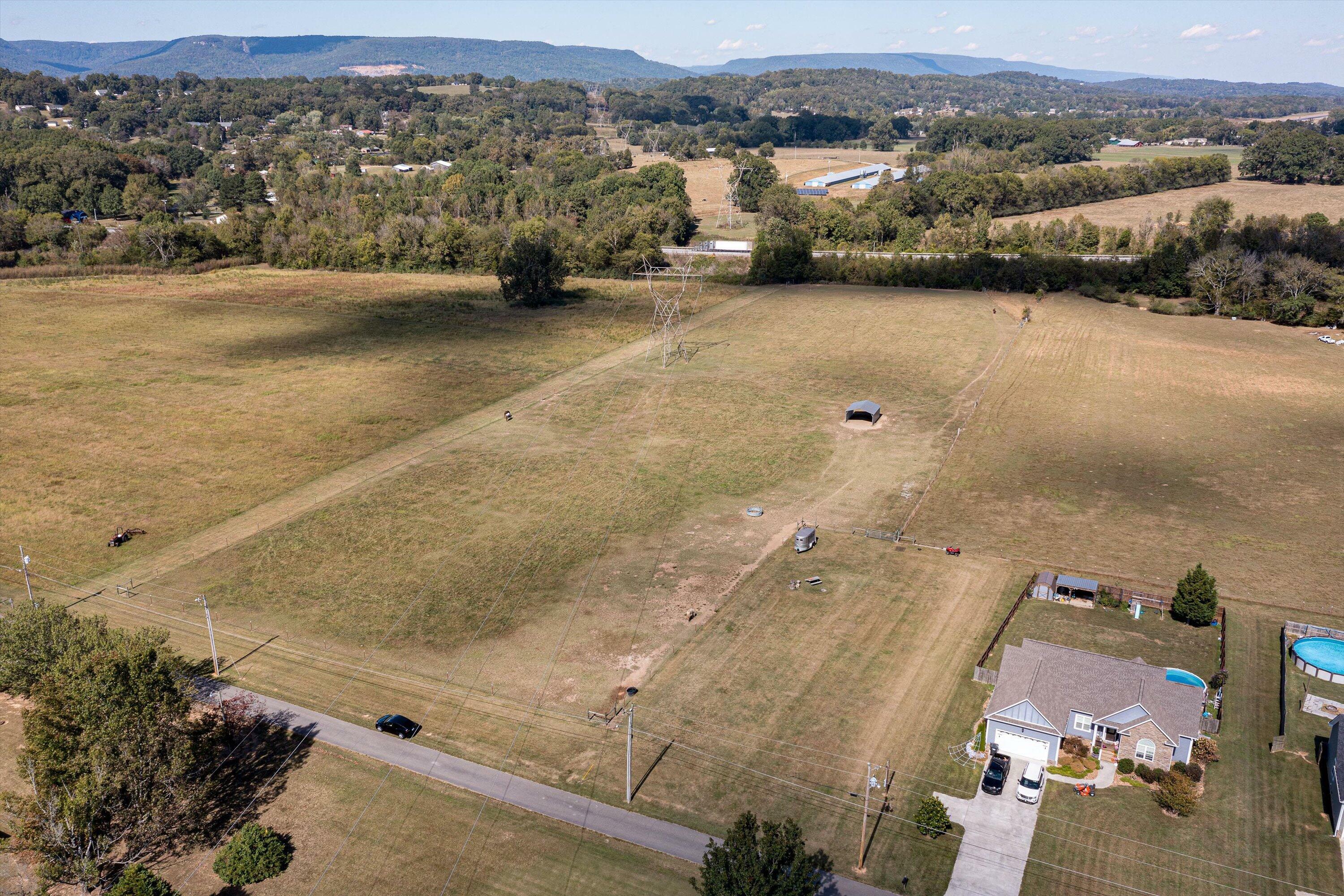 Property Photo:  301 Hass Rd  TN 37347 
