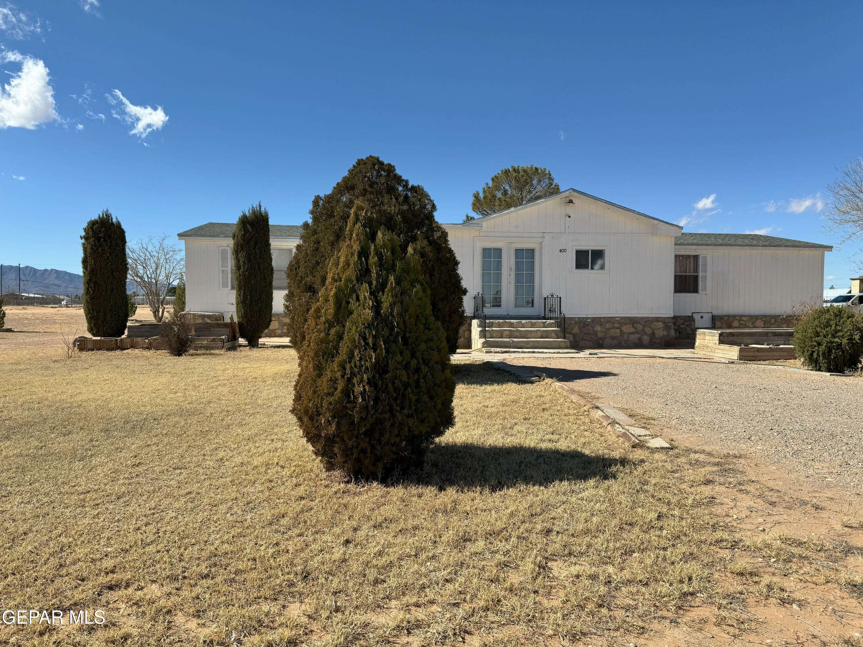 400 Kellie Street  Chaparral NM 88081 photo