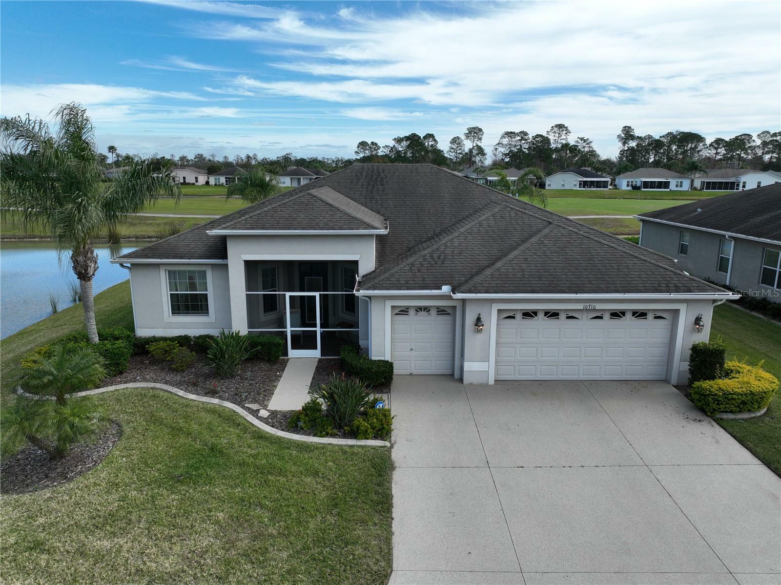 Property Photo:  10710 Belmullet Drive  FL 33576 