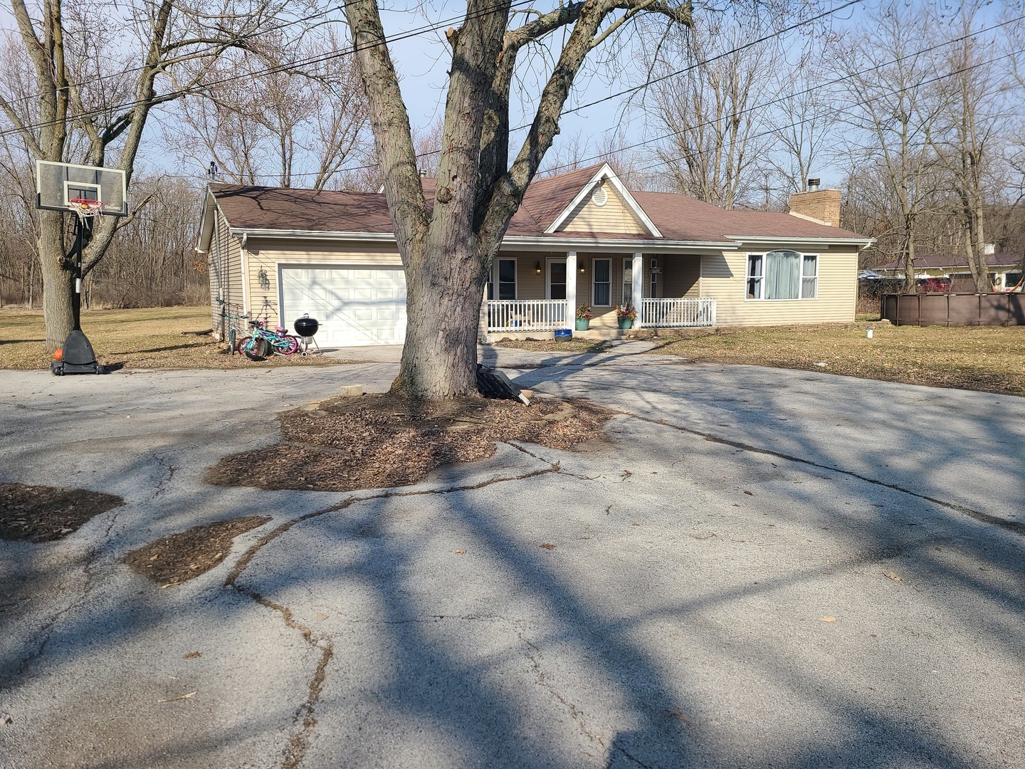 Property Photo:  2224 W Wolpers Road  IL 60466 