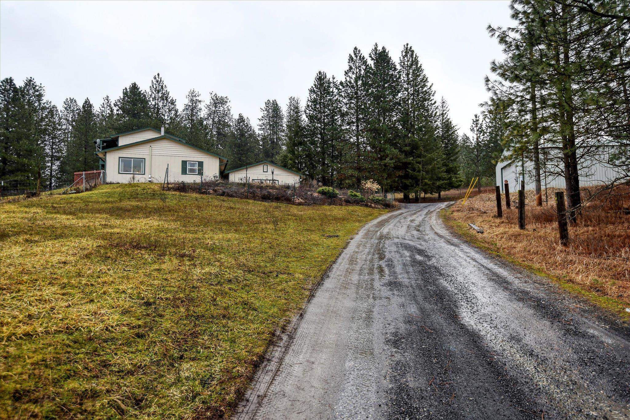 Property Photo:  19014 N Halliday Rd  WA 99021 