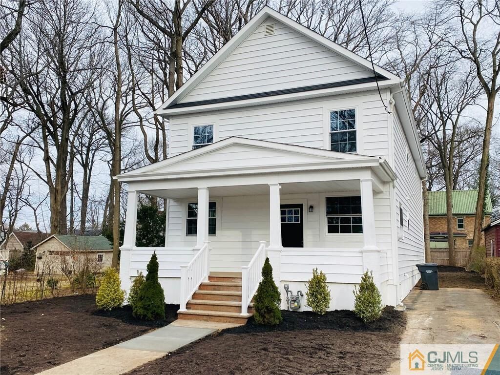 Property Photo:  4 Cliffwood Place  NJ 08840 