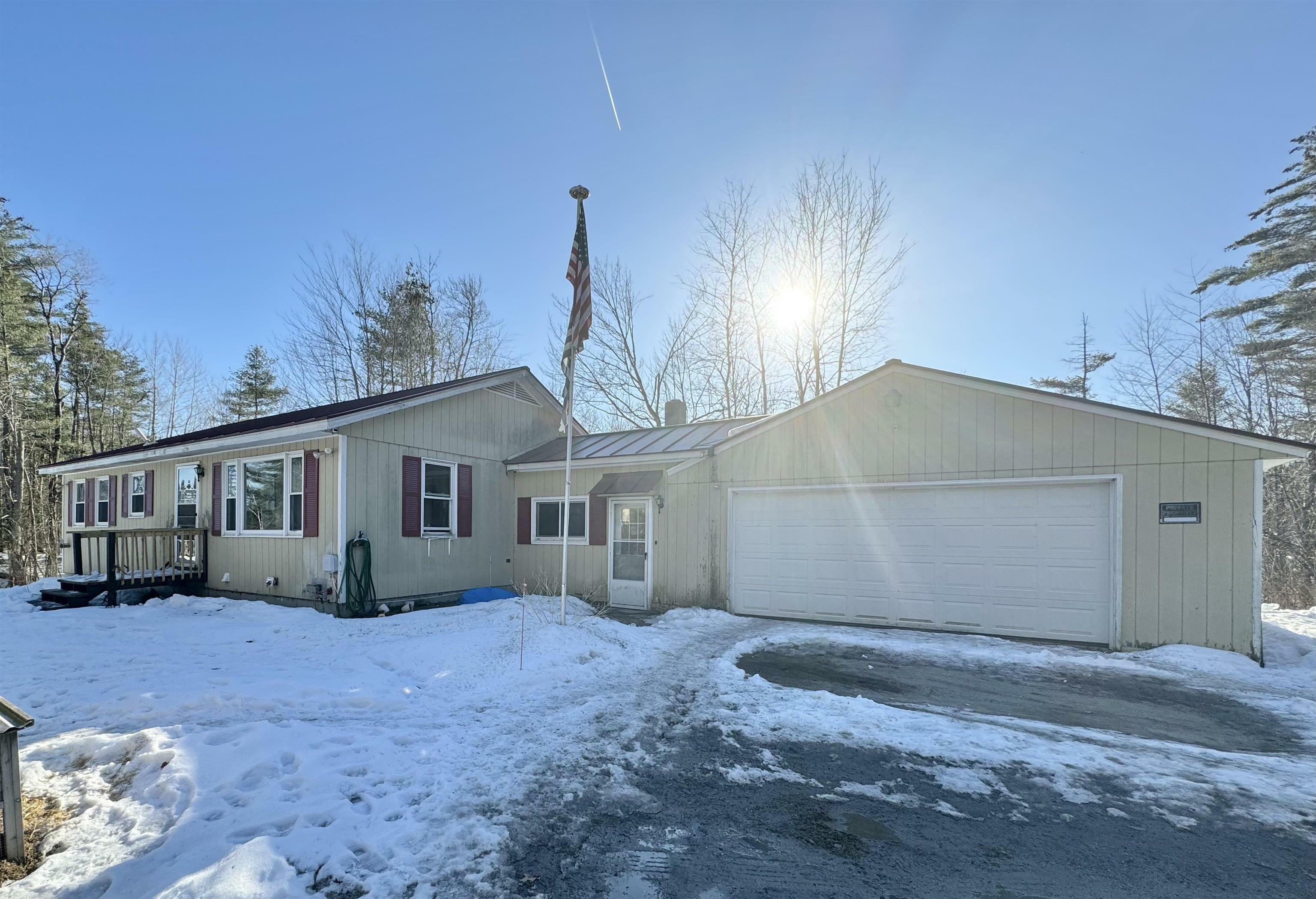 Property Photo:  11 Pine Tree Road  NH 03773 