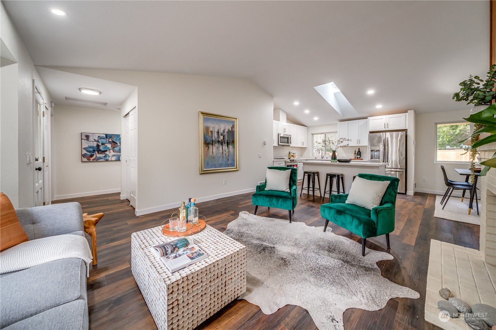 Property Photo: 7033 177th Street SW WA 98026