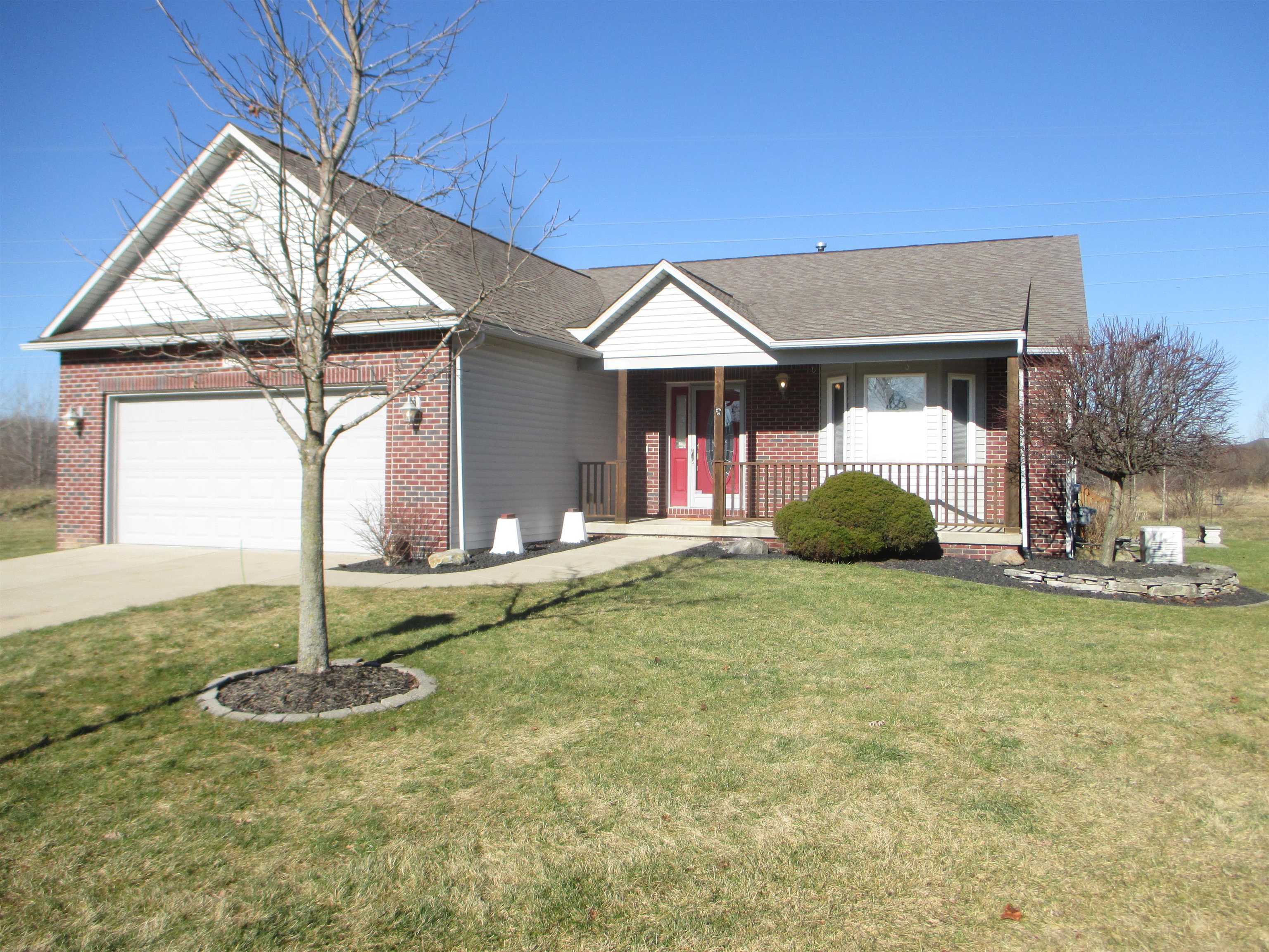 Property Photo:  6467 Royal Club Dr  MI 48433 