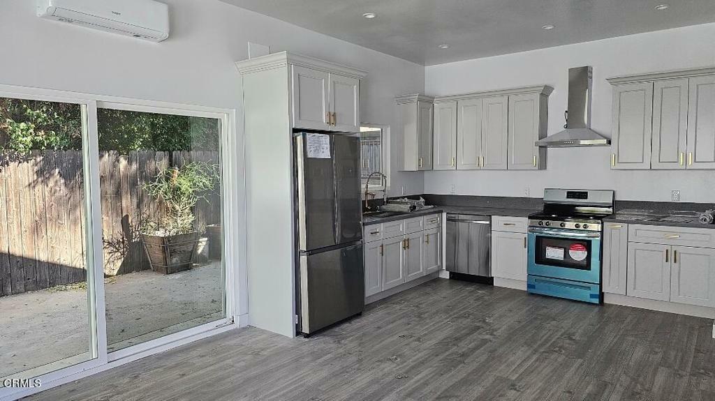 Property Photo:  214 Valle Vista 2  CA 91016 