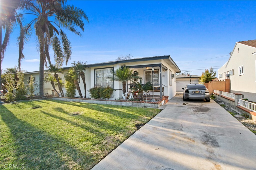 Property Photo:  9351 Firebird Avenue  CA 90605 