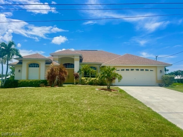 Property Photo:  2334 SW 28th Street  FL 33914 