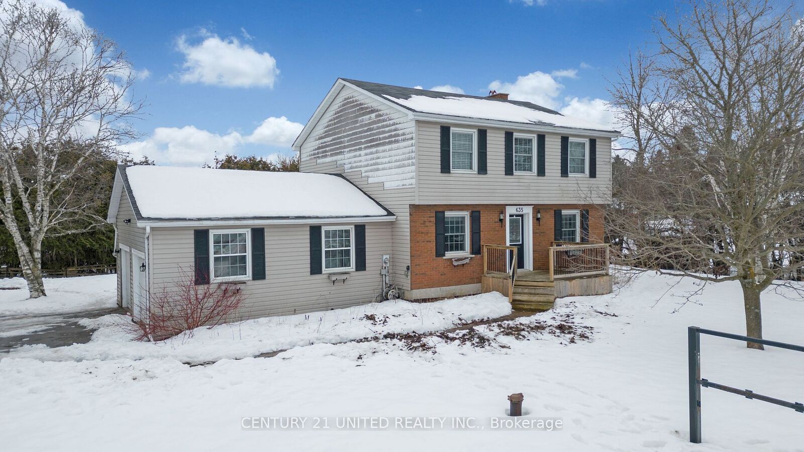 Property Photo: 635 Towerhill Rd ON K9K 2N2