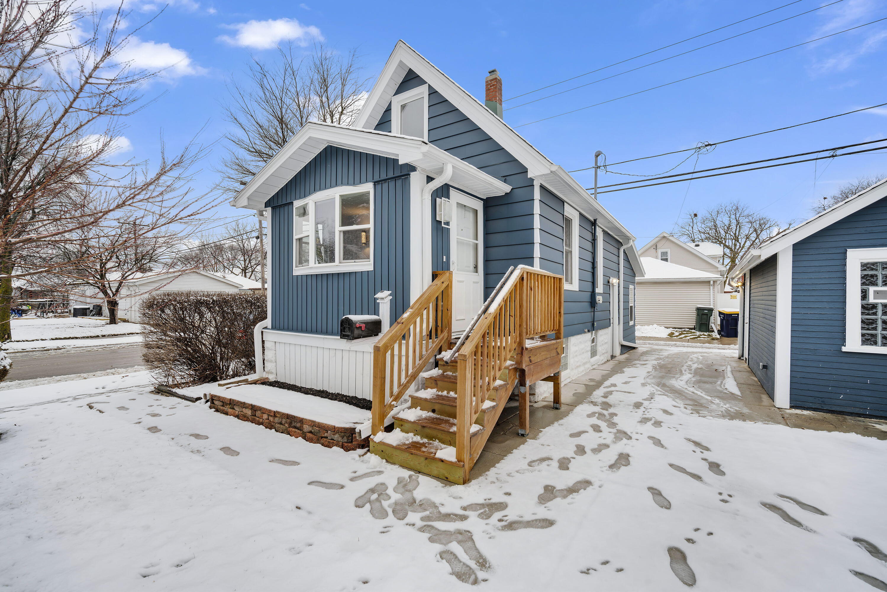 Property Photo:  2202 S 68th St  WI 53219 