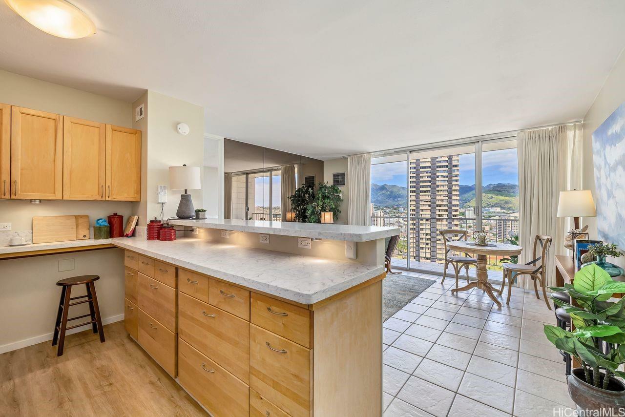 Property Photo:  1925 Kalakaua Avenue 2206  HI 96815 