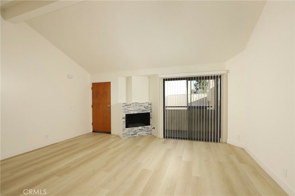 Property Photo:  13825 Beaver Street 9  CA 91342 