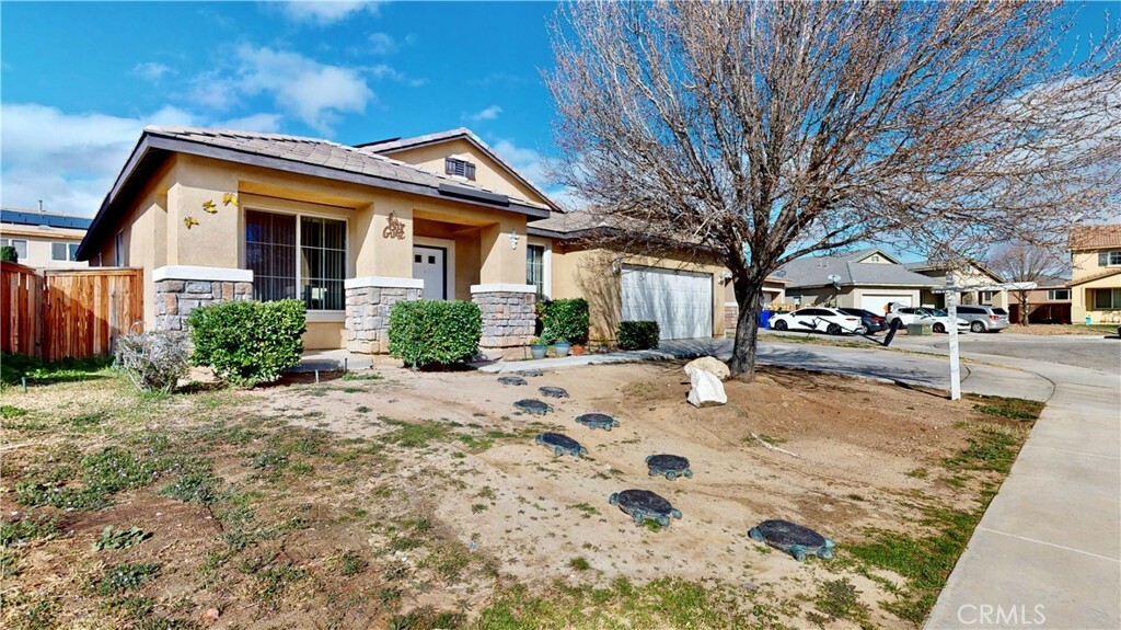 Property Photo:  13618 Hamlet Street  CA 92392 