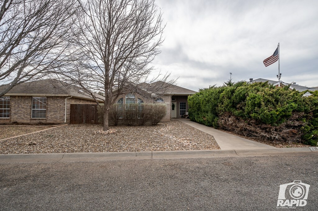 Property Photo:  4125 Green Meadow Dr  TX 76904 