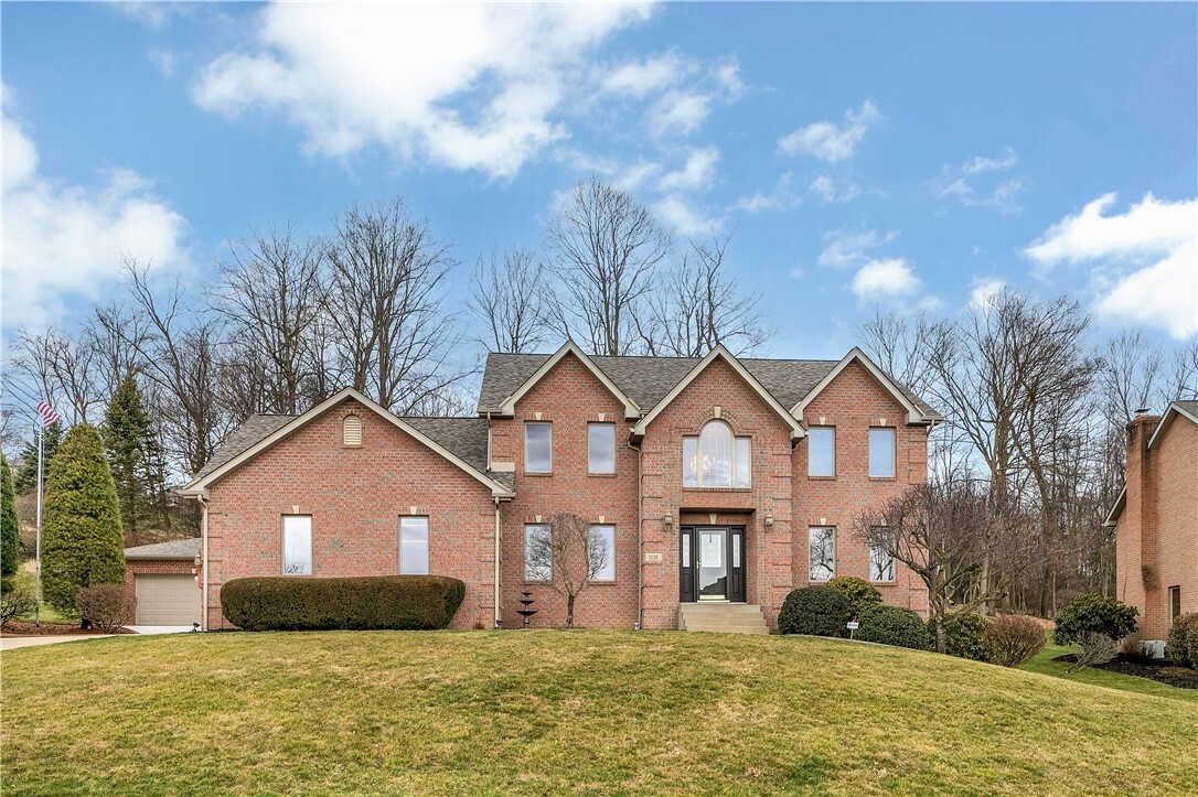 Property Photo:  2132 Greenville Circle  PA 15642 