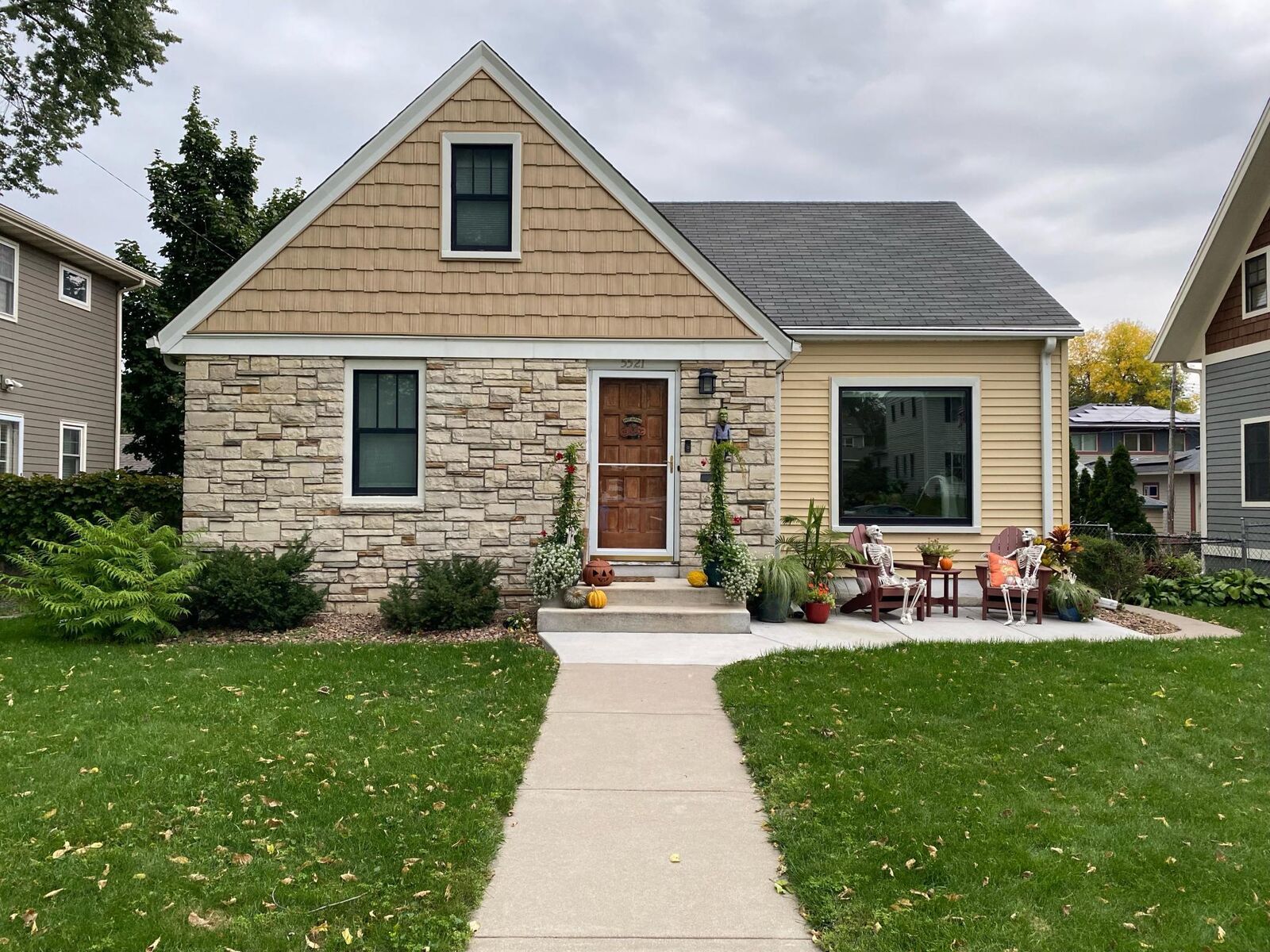 Property Photo: 5521 Thomas Avenue S MN 55410