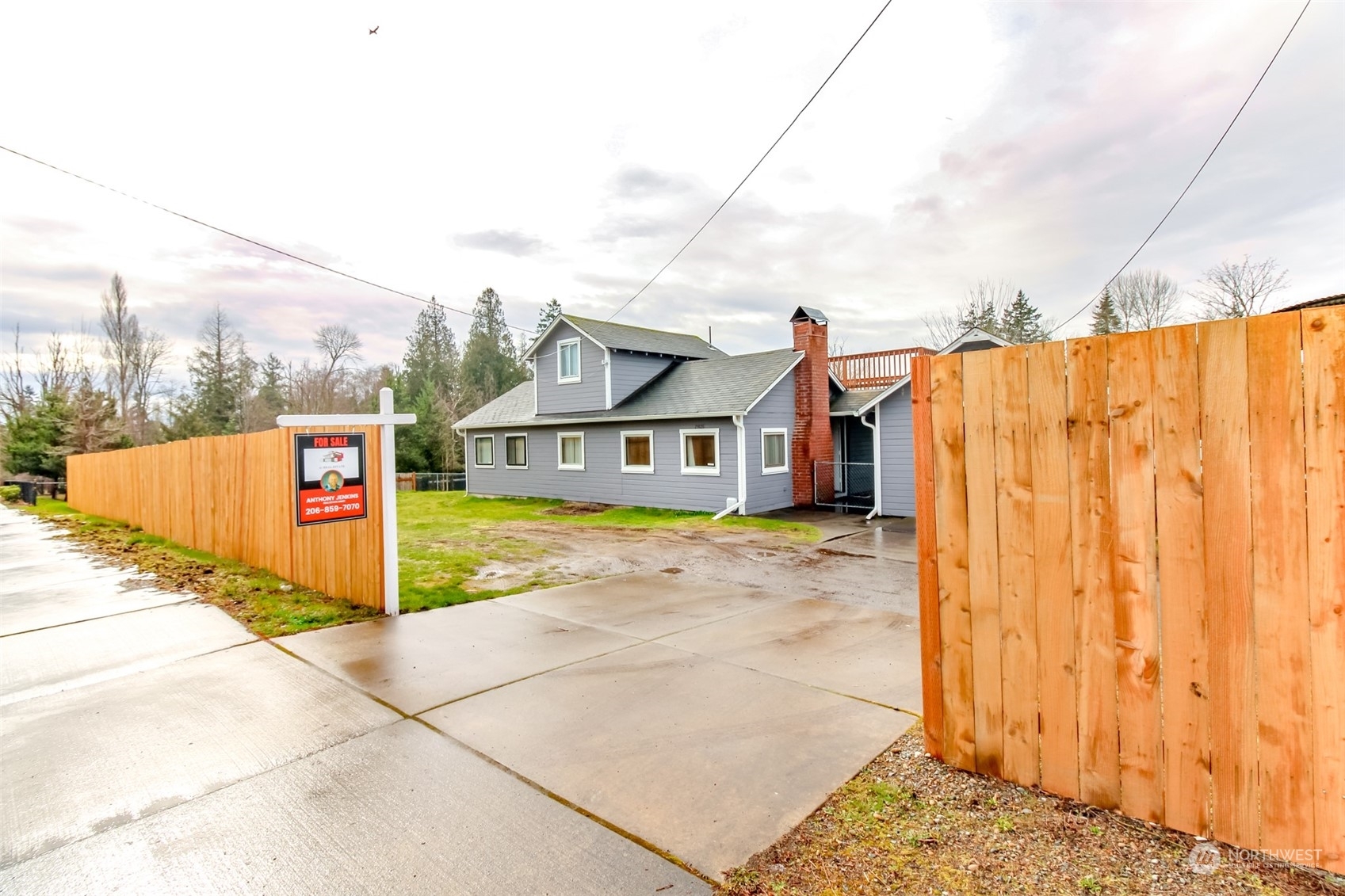 Property Photo:  21625 24th Avenue S  WA 98198 