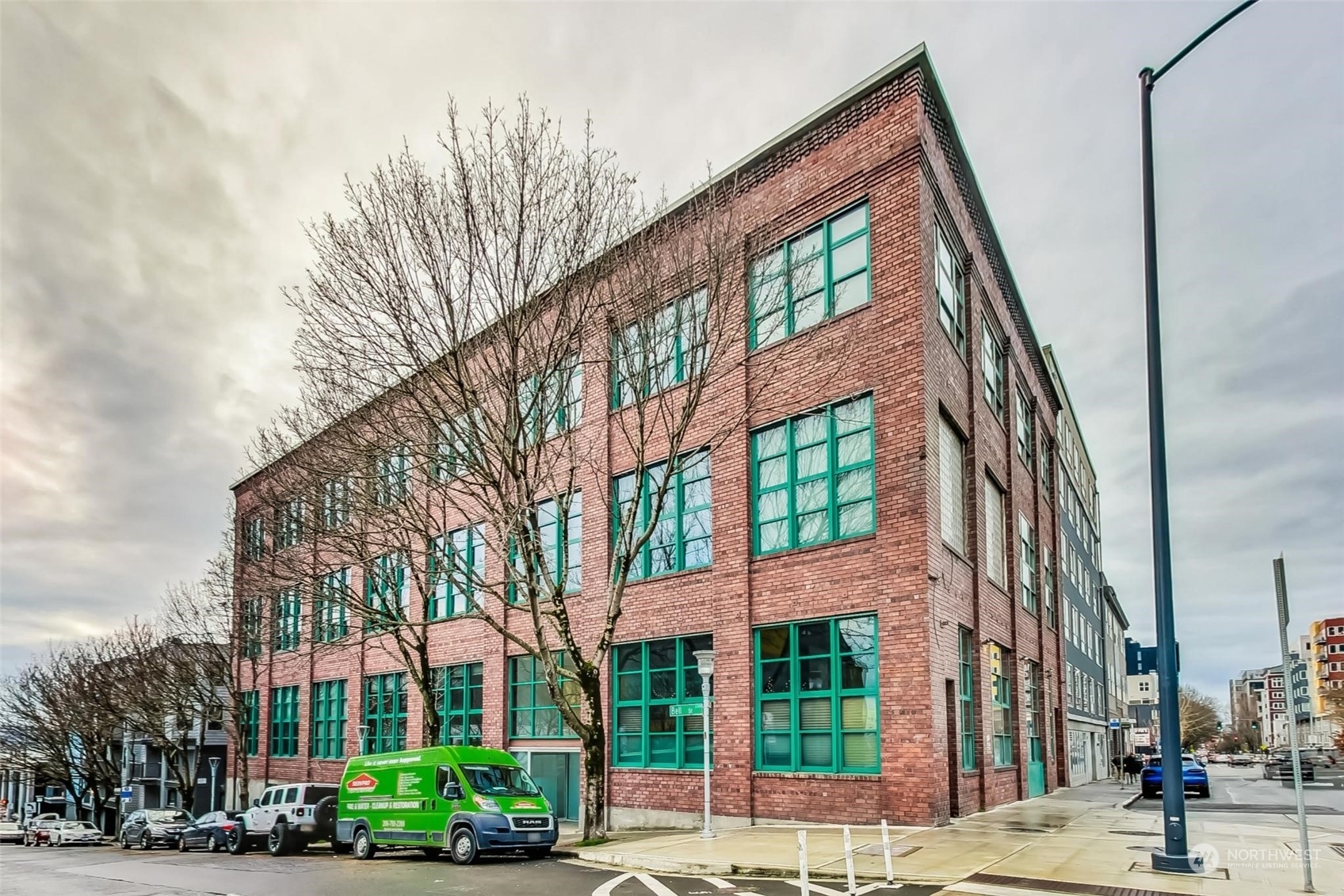 Property Photo: 66 Bell Street 207 WA 98121