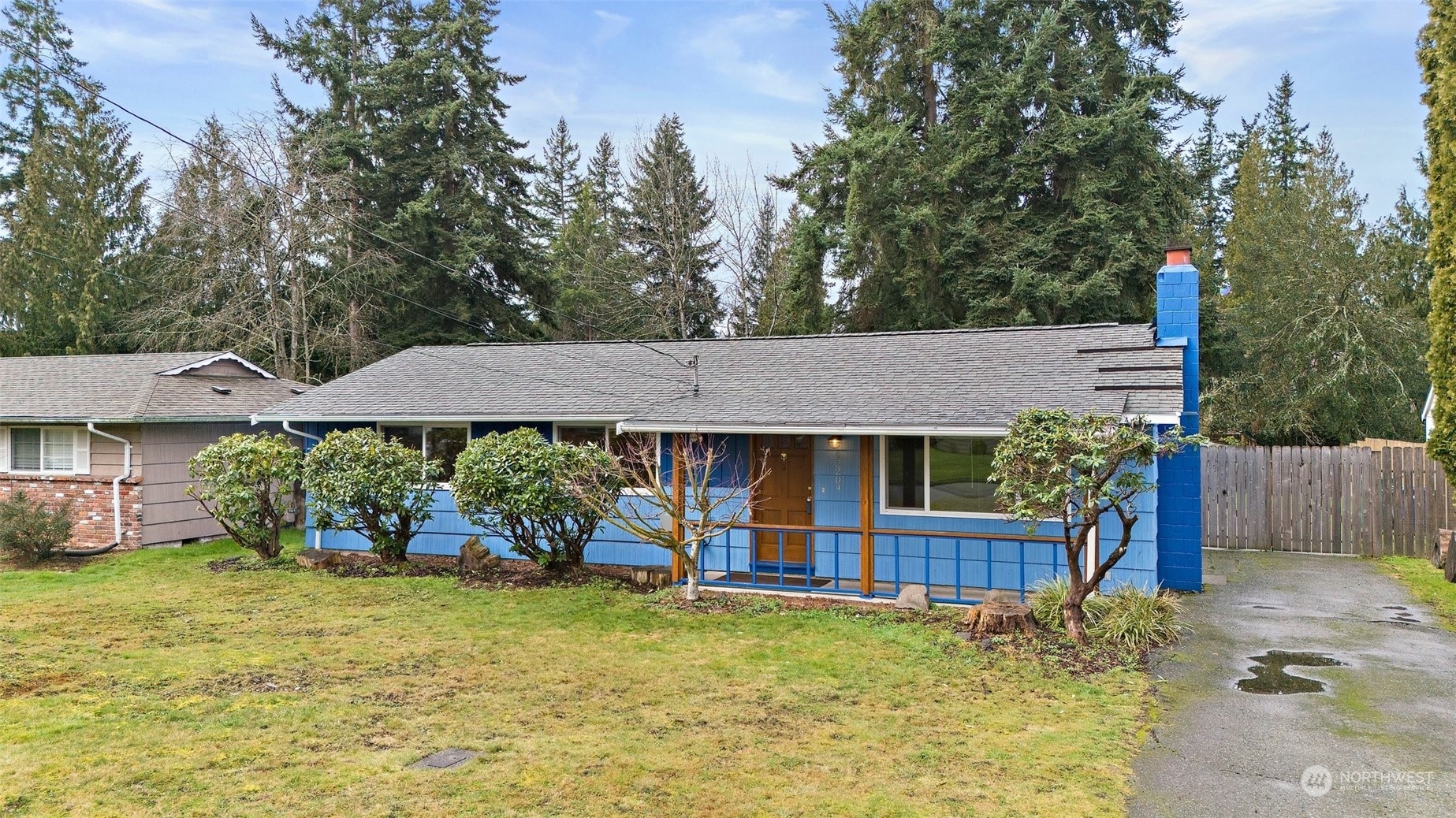 Property Photo:  22204 38th Ave W  WA 98043 