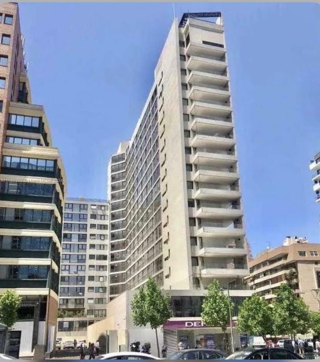 Property Photo:  La Capitania70 Las Condes 758009-1302    