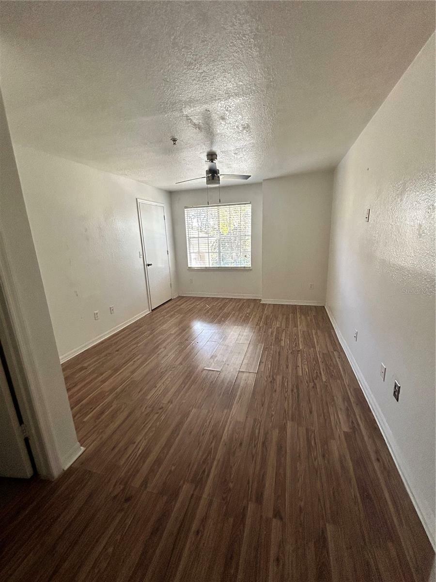 Property Photo:  7280 Westpointe Boulevard 826  FL 32835 