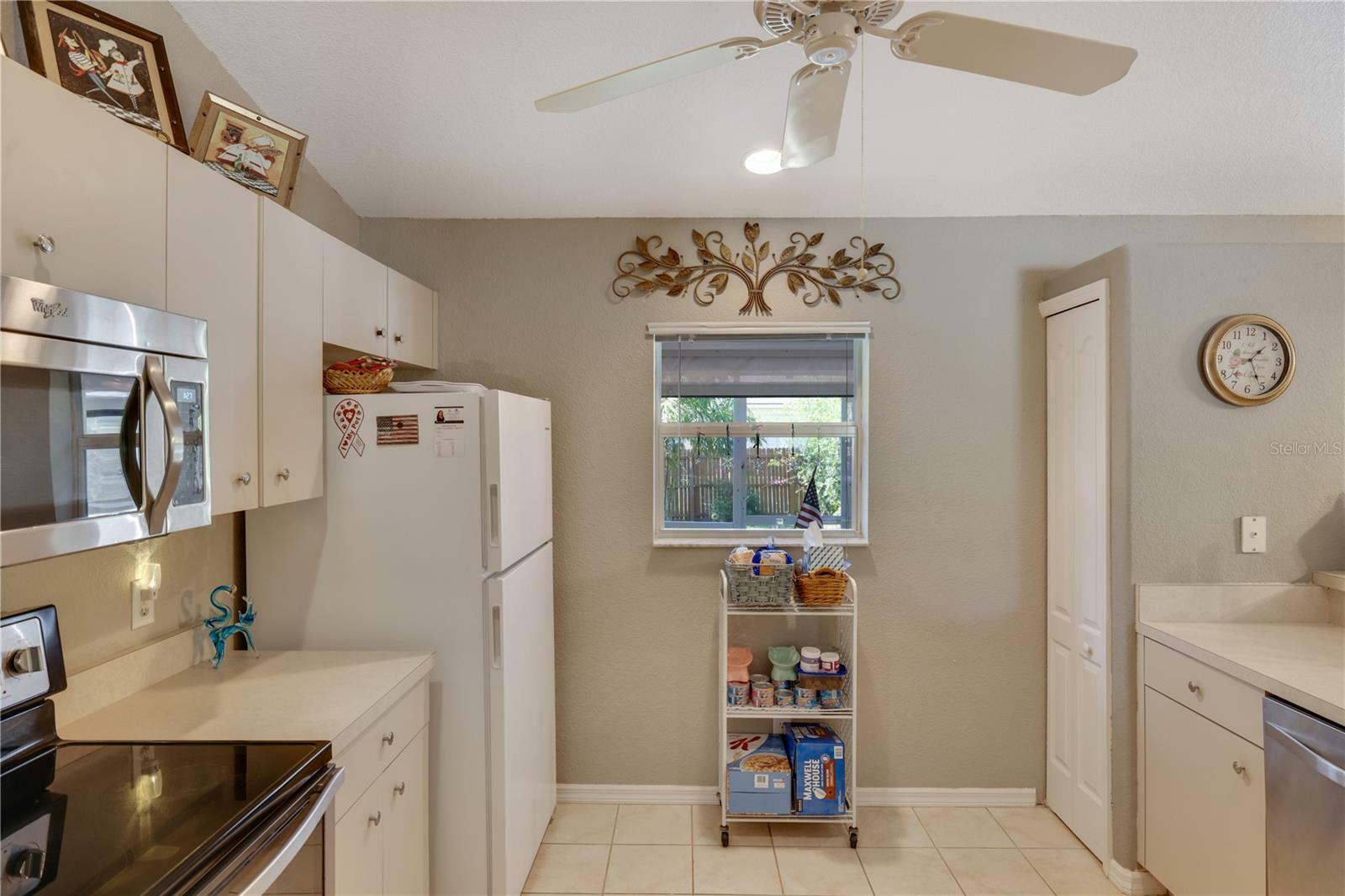 Property Photo:  1253 S McDuff Street  FL 34288 