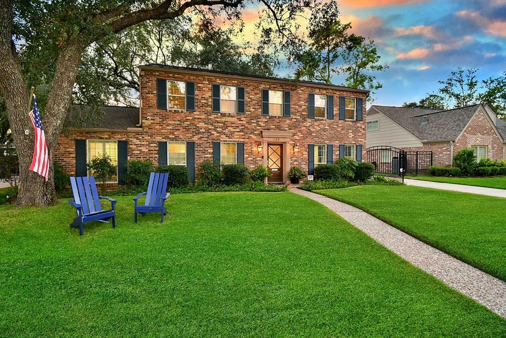 Property Photo:  543 Kickerillo Drive  TX 77079 