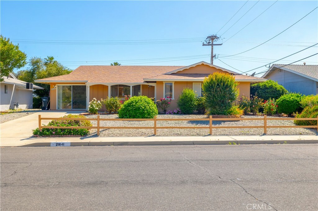 Property Photo:  29141 Thornhill Drive  CA 92586 