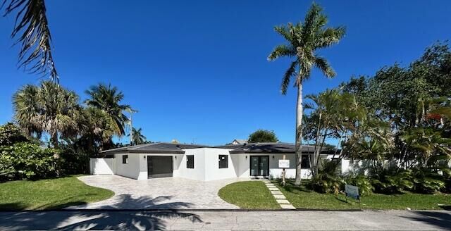 Property Photo: 509 Rye Lane FL 33444