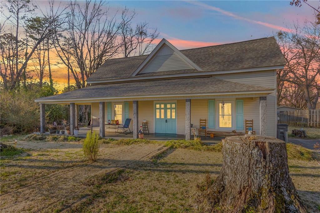 Property Photo: 310 Edgemont Avenue SC 29657