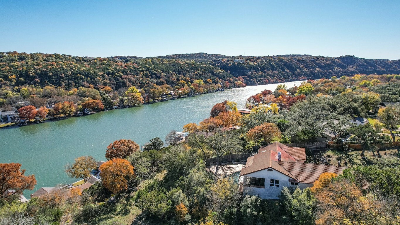 Property Photo:  3109 Frijolita Street  TX 78730 