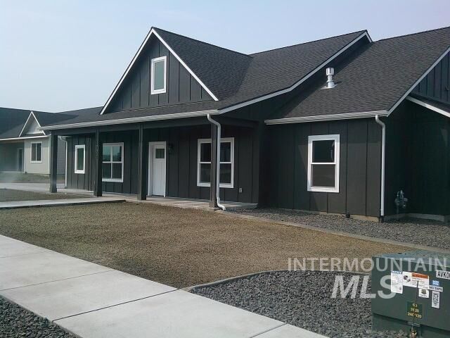 Property Photo:  3724 Skyview Dr  ID 83501 