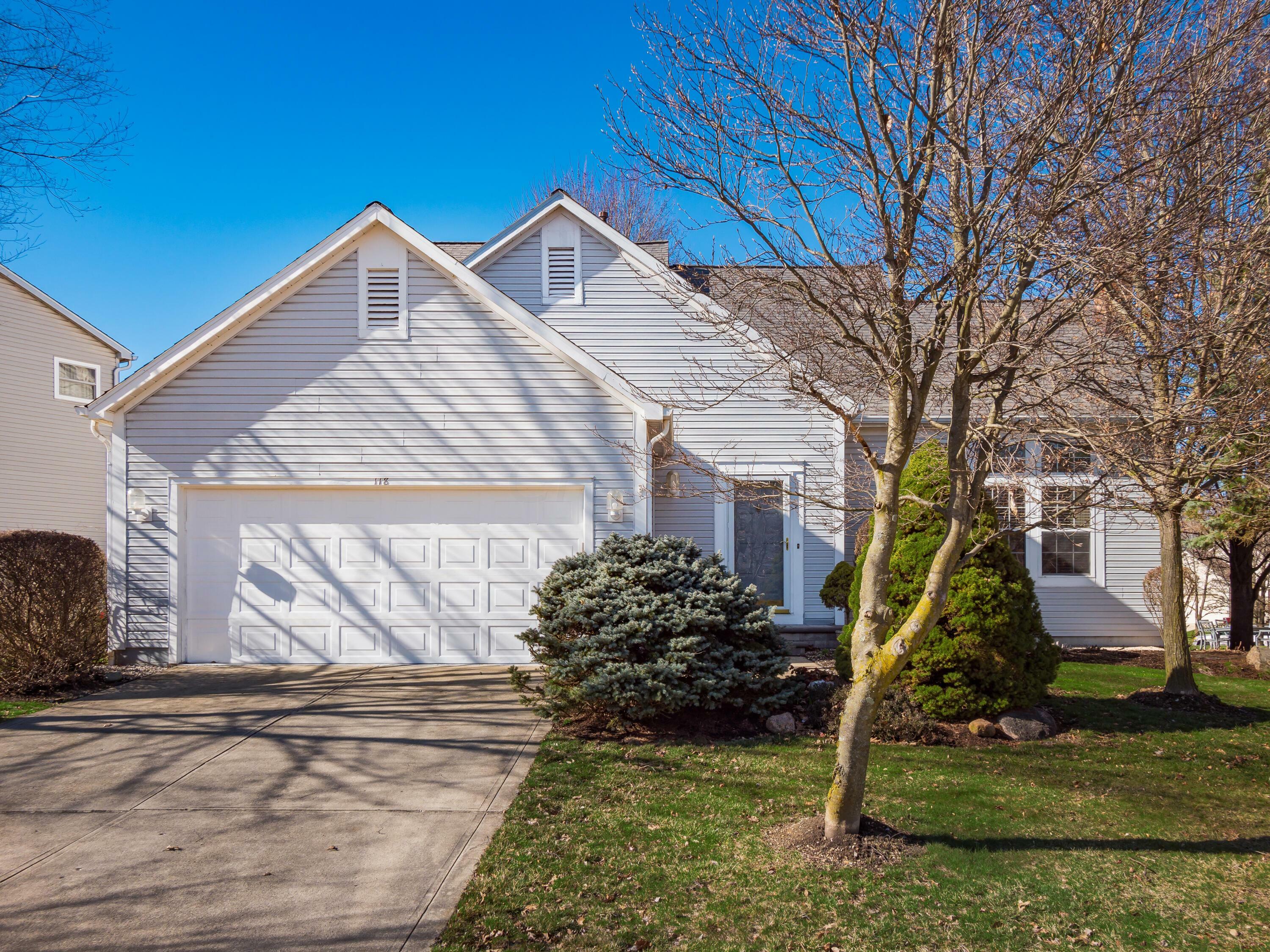 Property Photo: 118 Ash Street OH 43015