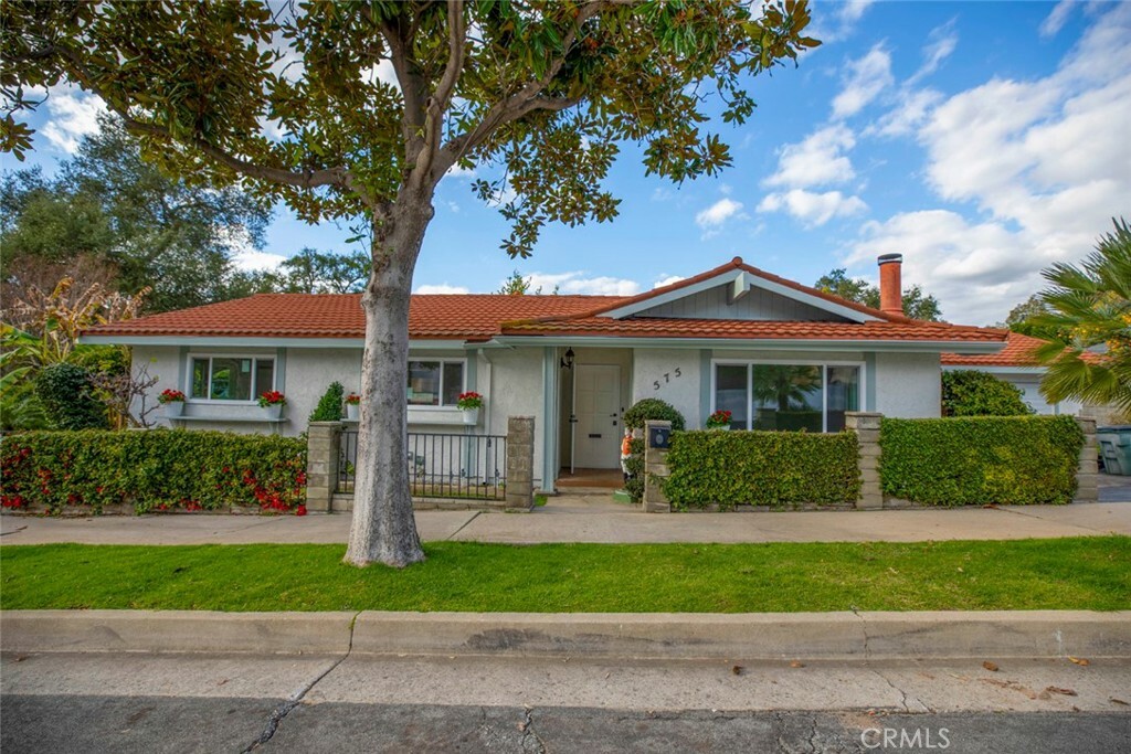 Property Photo:  575 Winona Way  CA 91103 