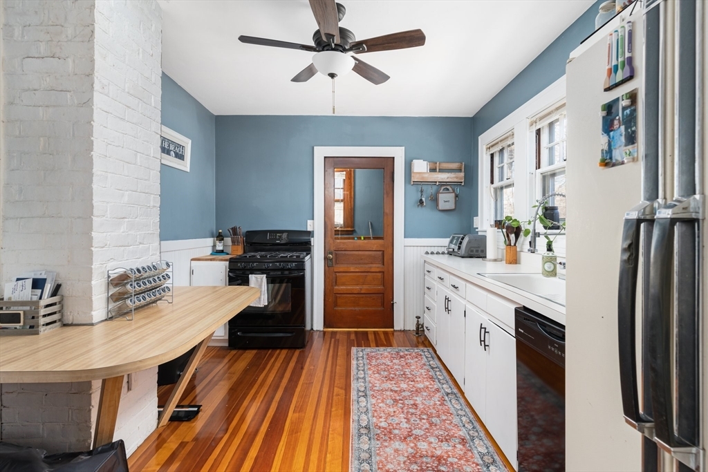 Property Photo:  26 Park Ave  MA 02184 