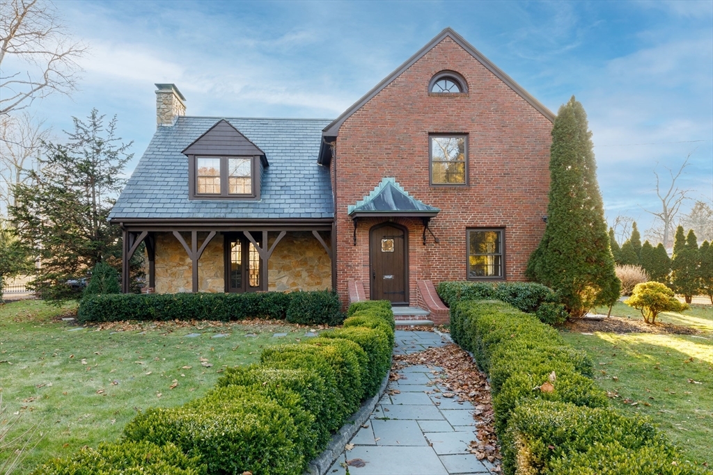Property Photo: 6 Risley Rd MA 02465
