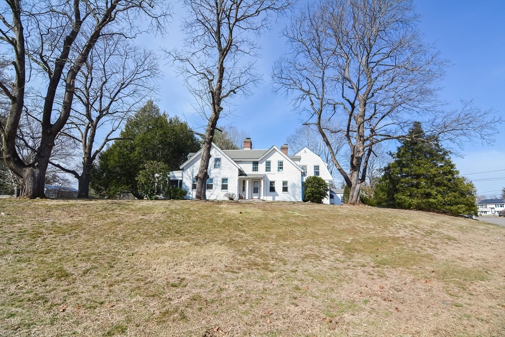 Property Photo:  72 Apple D Or Rd A  MA 01701 