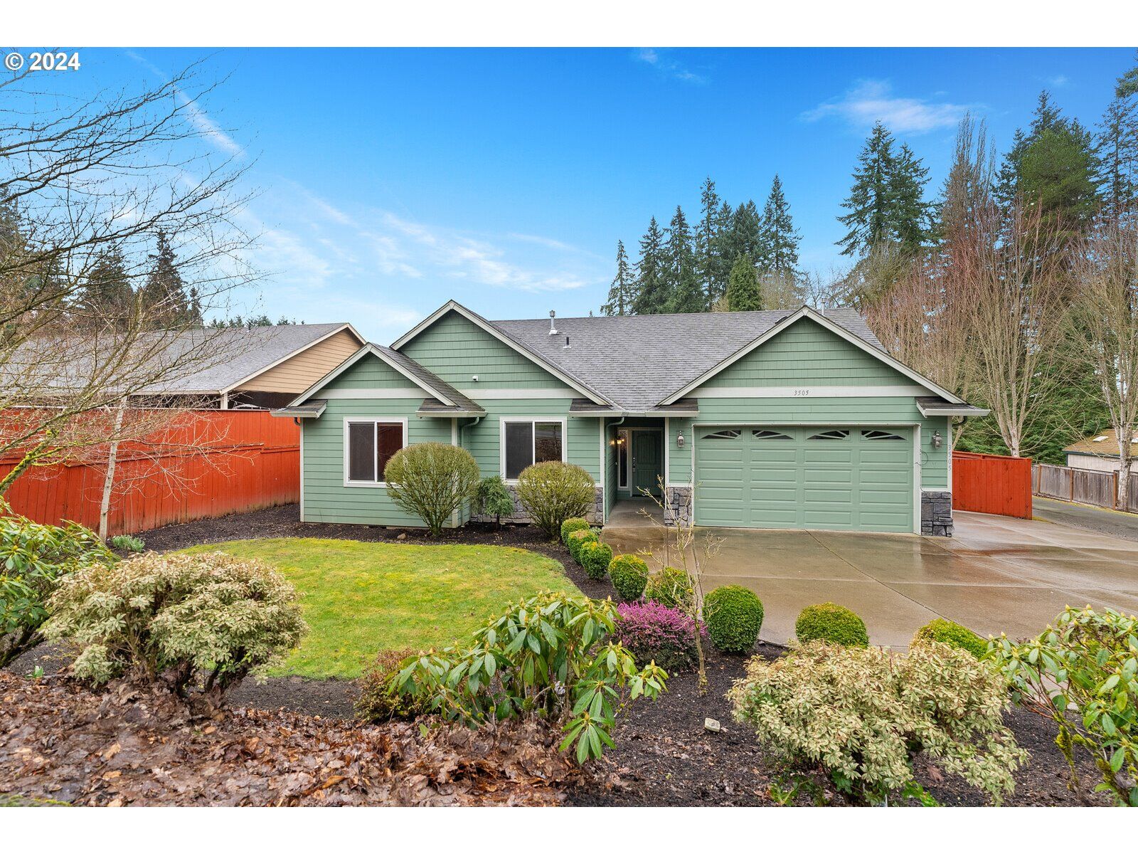 Property Photo: 3505 NE Corbin Rd WA 98686