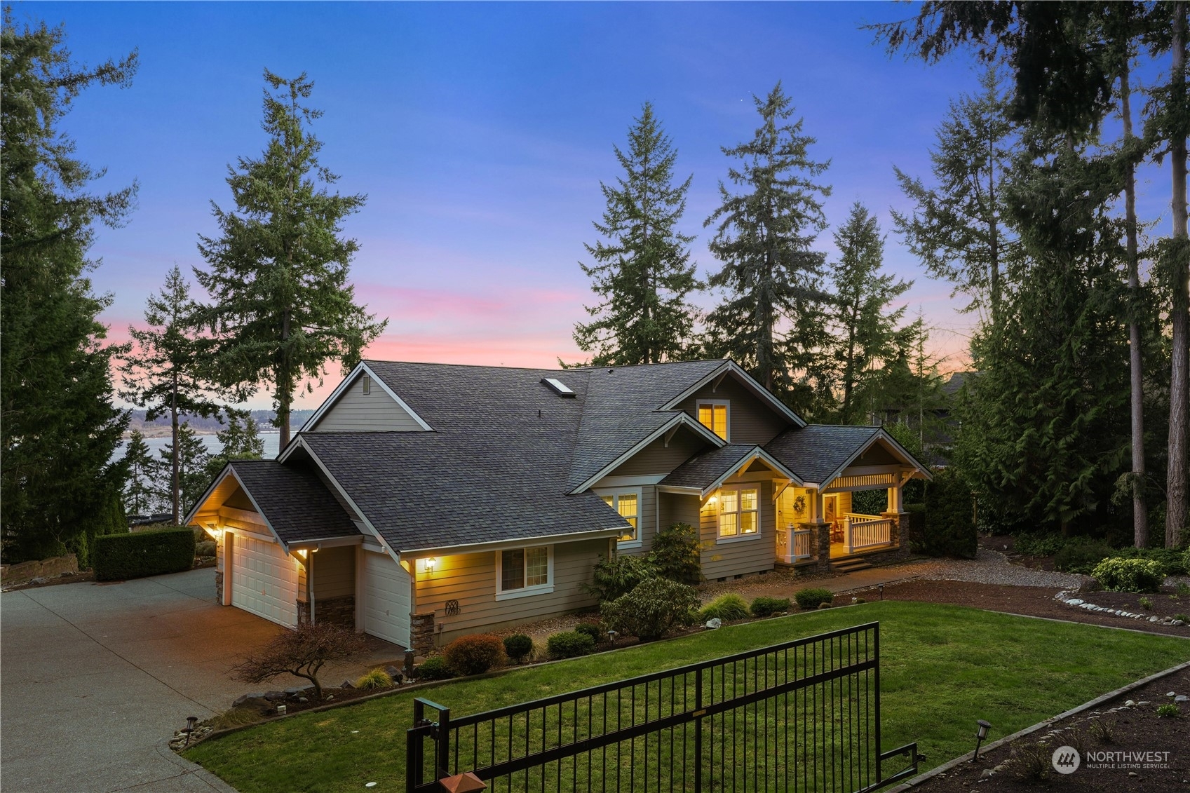 Property Photo:  1340 Pilchuck Heights  WA 98333 