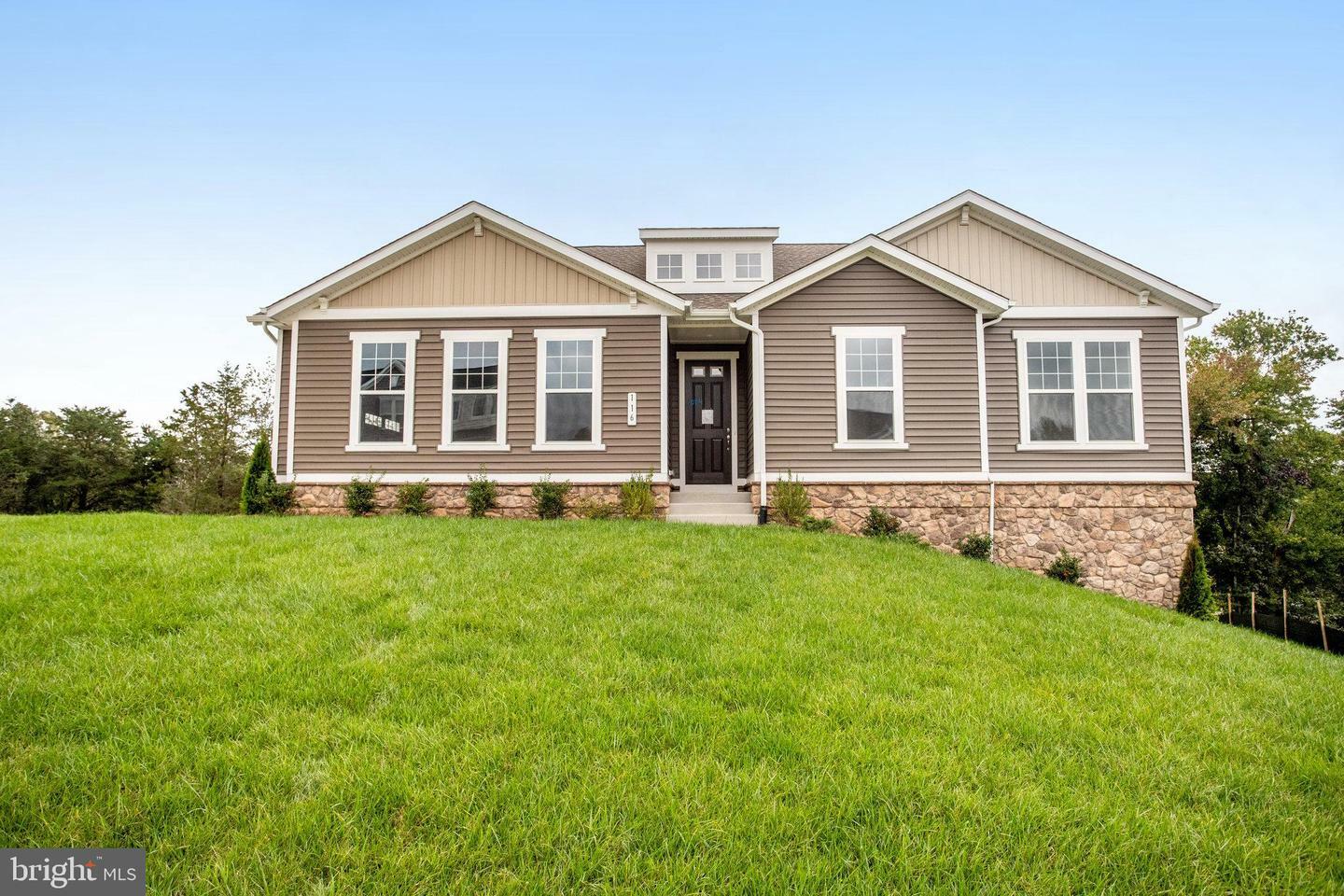 Property Photo: 116 Marble Oak Drive VA 22405