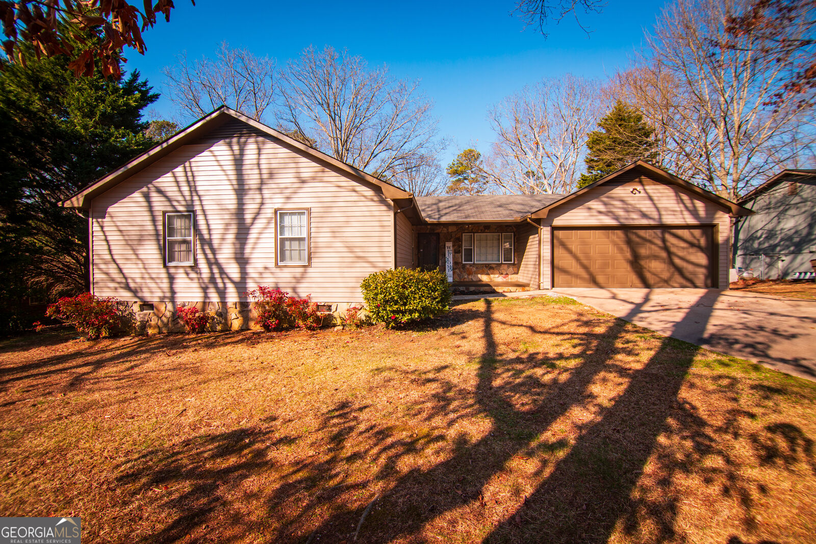 Property Photo:  20 Juniper Lane  GA 30121 