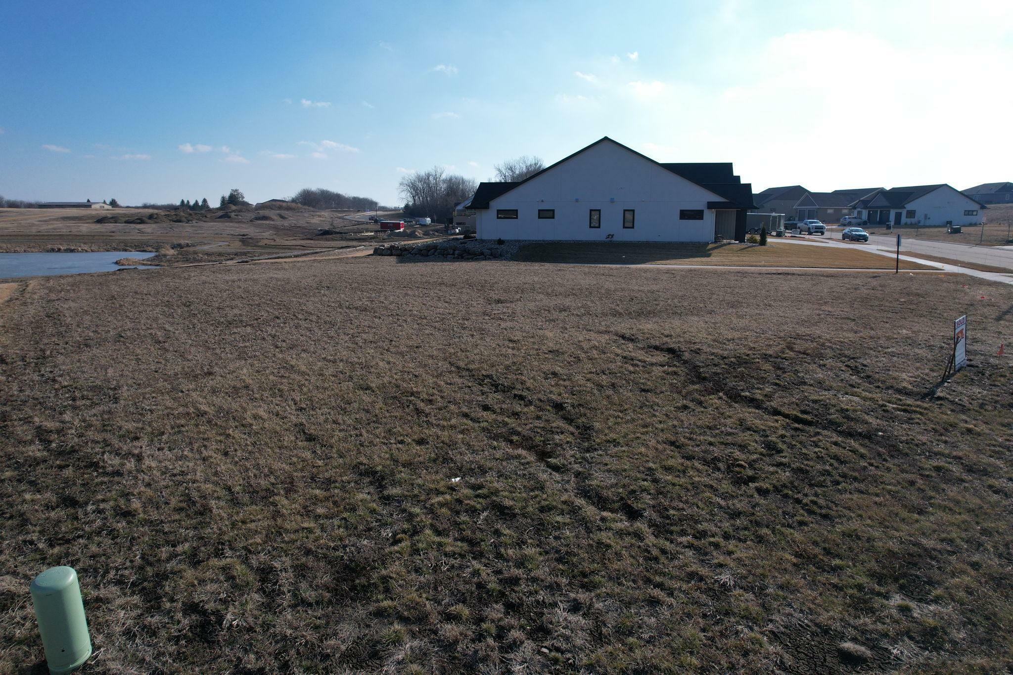 Property Photo:  2011 Mahoe Circle  MN 56001 