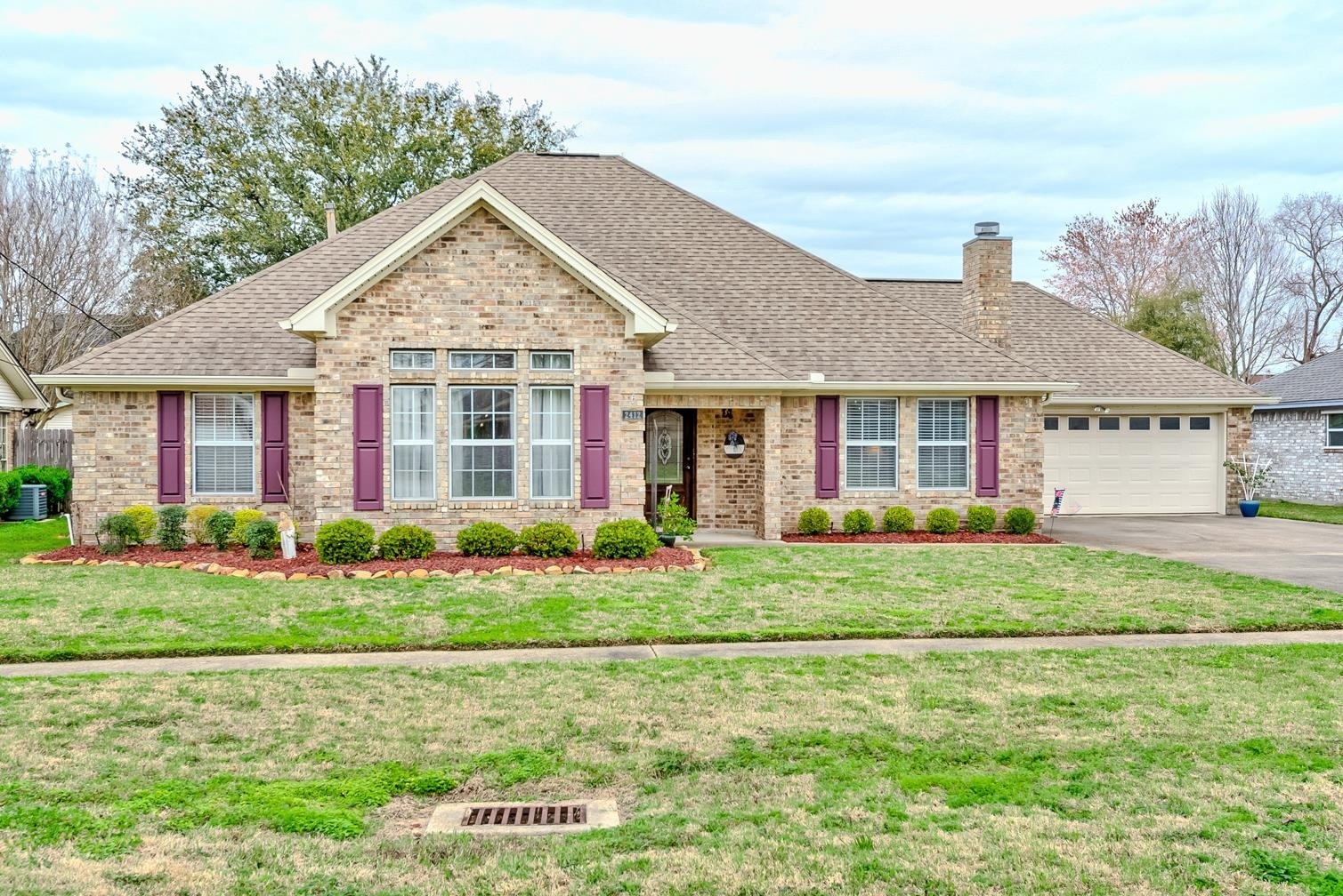 Property Photo:  2412 Pecan  TX 77627 