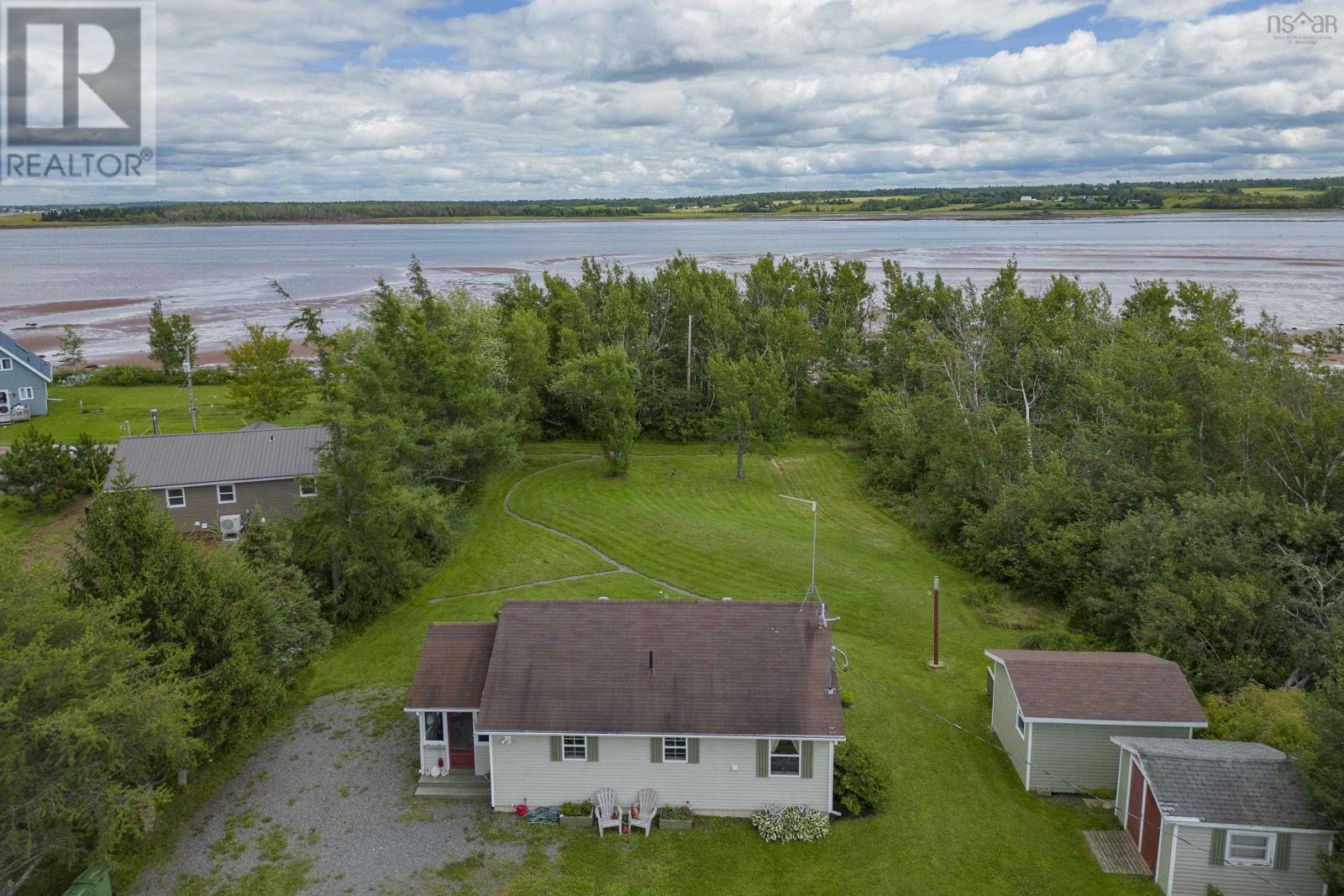 Photo de la propriété:  33 Marshview Road  NS B0K 1K0 