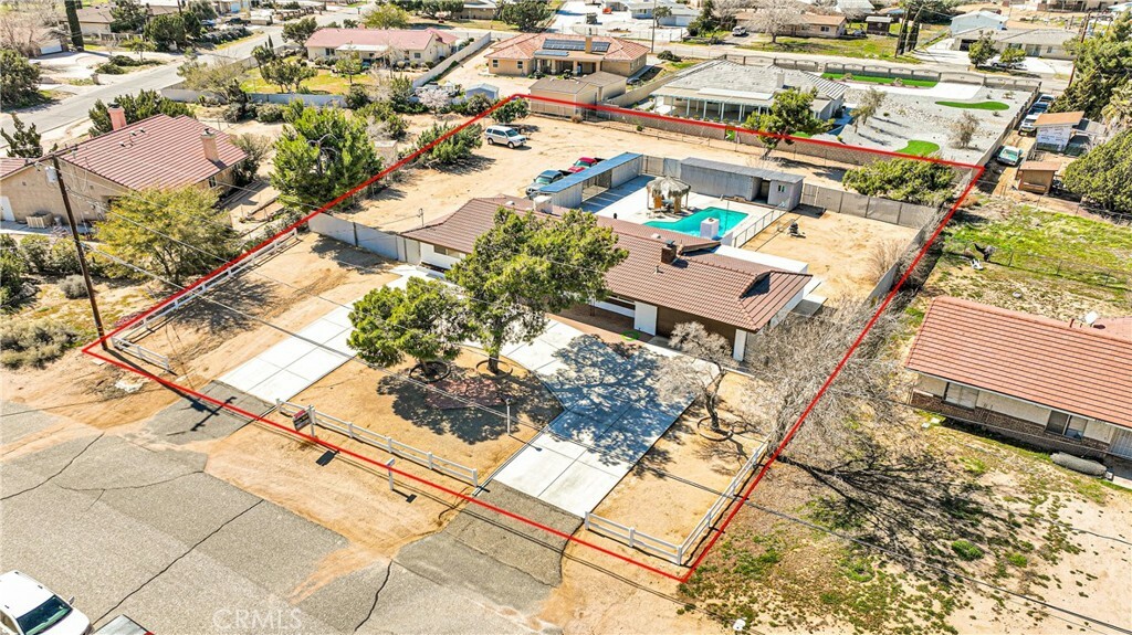 Property Photo: 8908 Grapefruit Avenue CA 92345