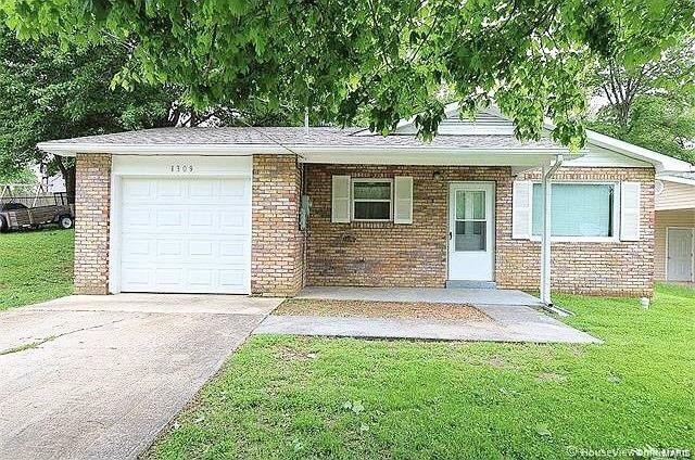 Property Photo:  1309 Belair Drive  MO 63755 