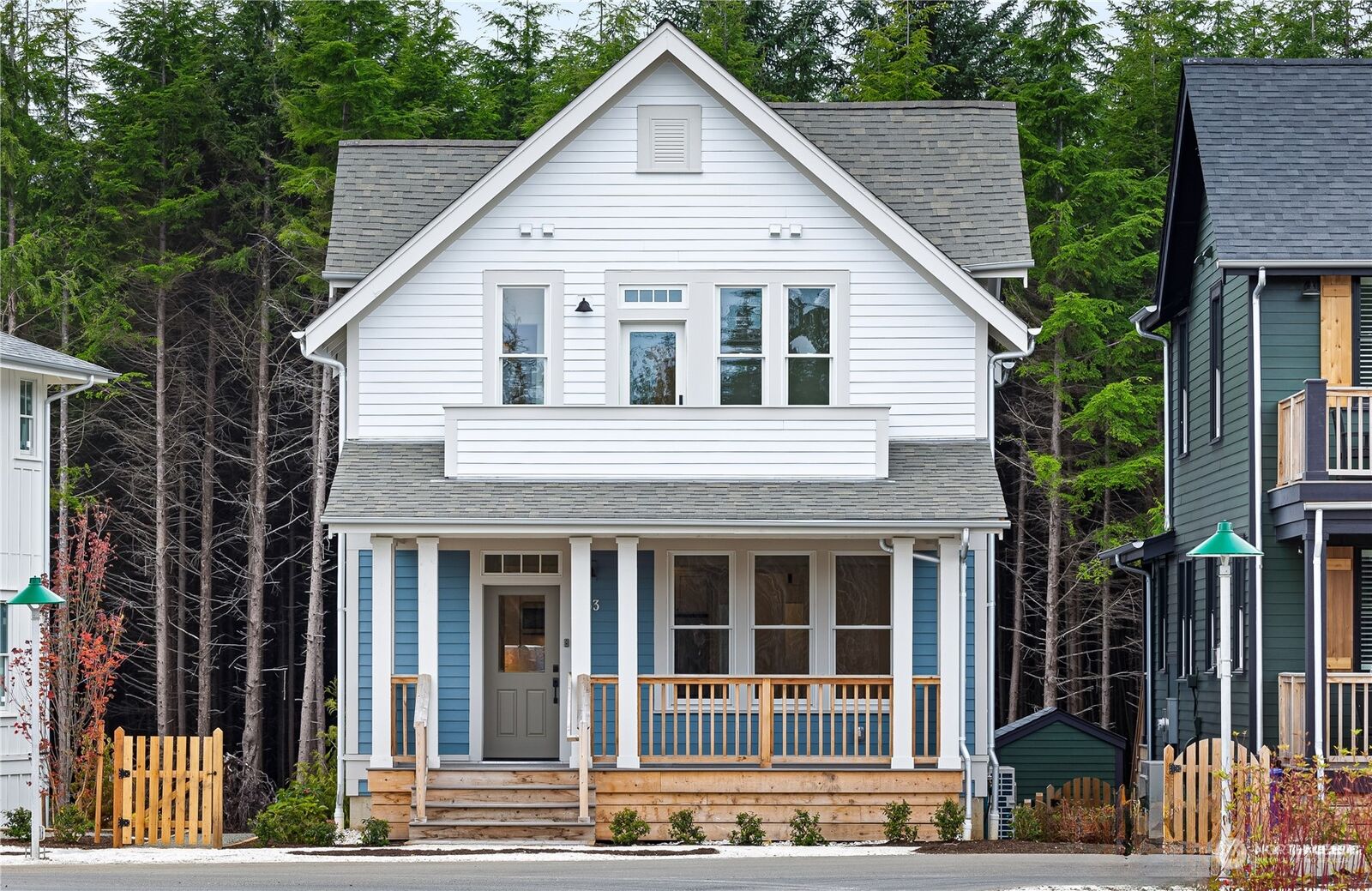 Property Photo:  433 E Compass Street  WA 98571 