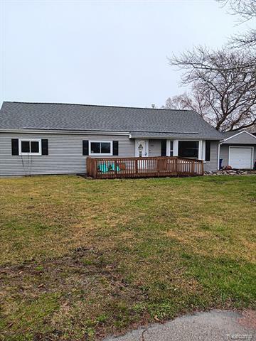 Property Photo:  956 W Hampton Road  MI 48732 