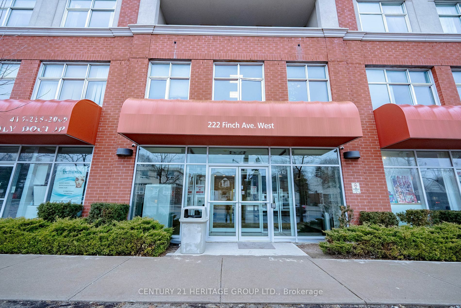 Property Photo:  222 Finch Ave W 302  ON M2R 1M6 